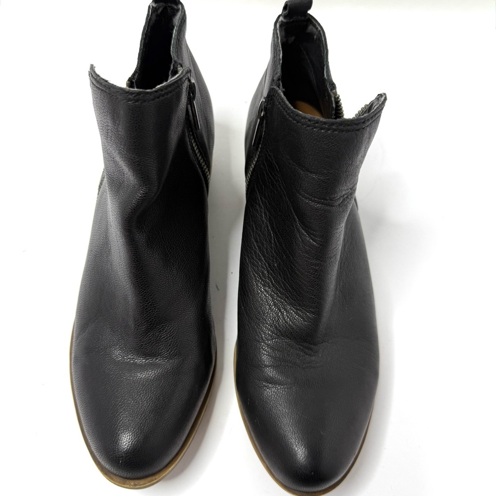 Lucky Brand Black Leather Round Toe Ankle Booties Double Zipper Size 7.5